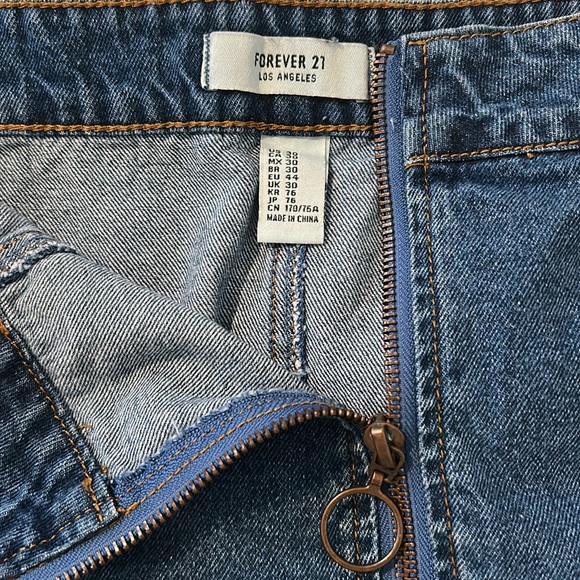 Forever 21 Zip Front Denim Skirt - Picture 5 of 7
